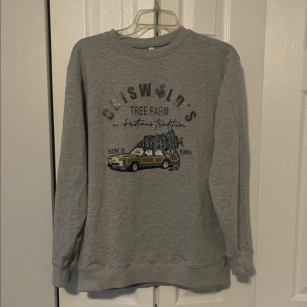Griswold’s Tree Farm Christmas Sweatshirt | National Lampoon Style | Size M